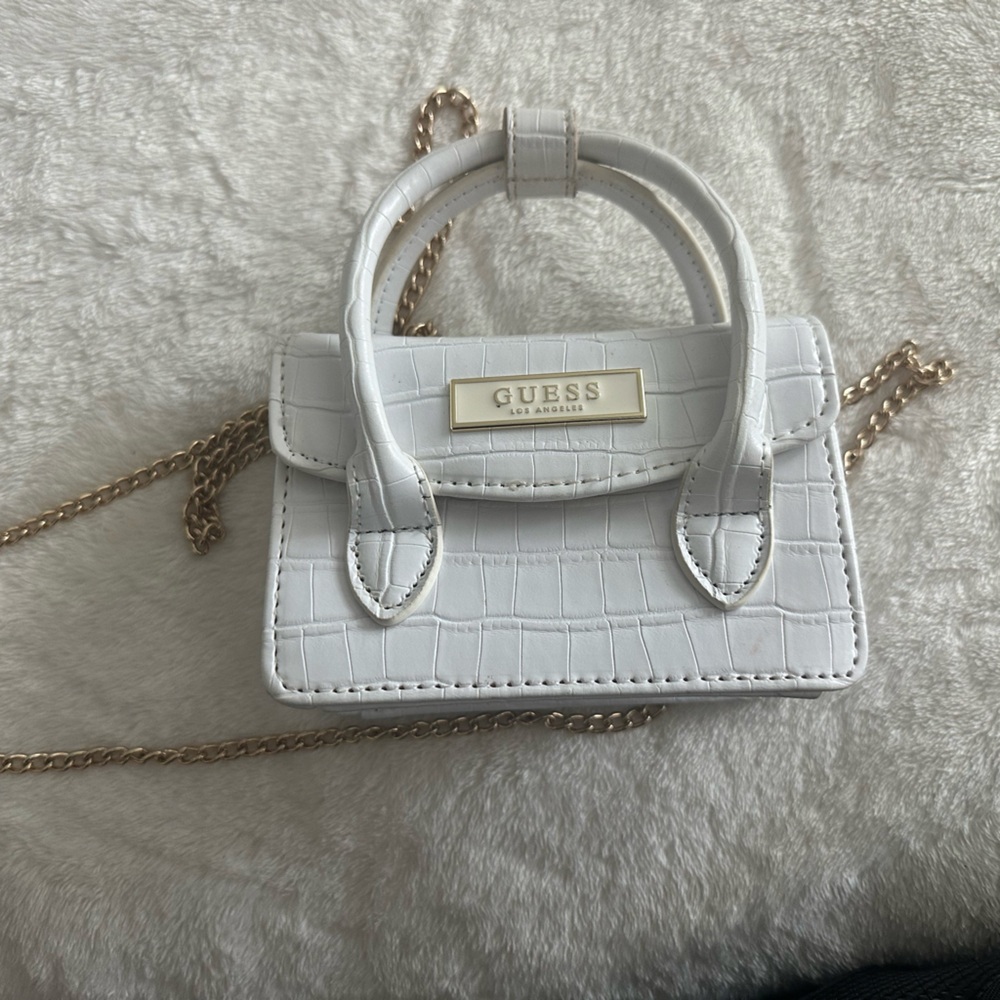 GUESS